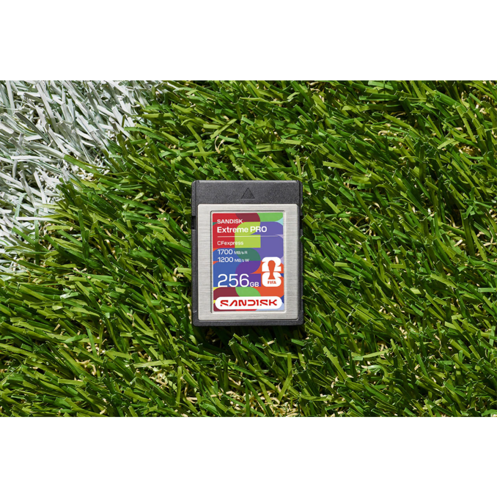 SanDisk 256 GB CFexpress Type B FIFA World Cup 2026 Sürüm Hafıza Kartı