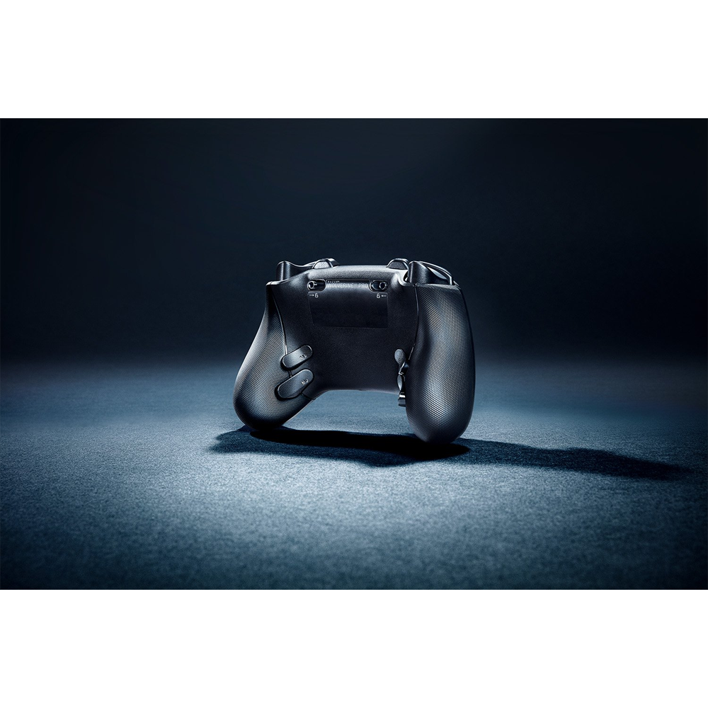 Razer Wolverine V3 Pro Siyah Kablolu Gamepad