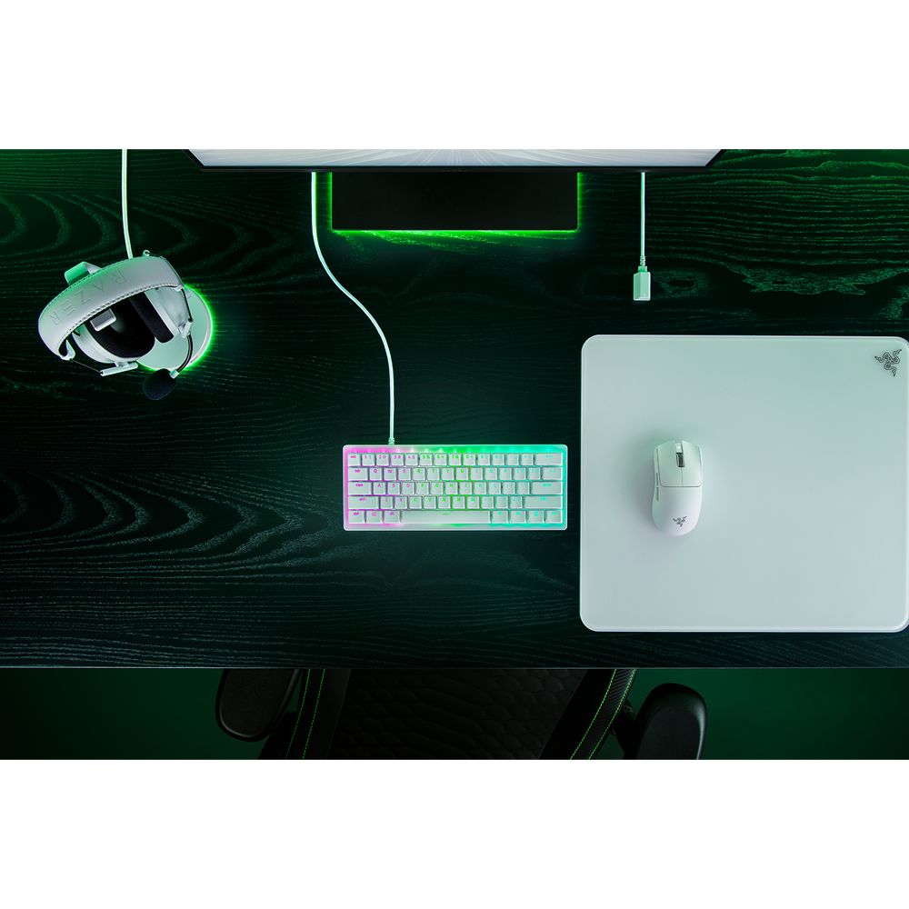 Razer Huntsman V3 Pro Mini Analog Optical Switch RGB Beyaz Kablolu Gaming Klavye