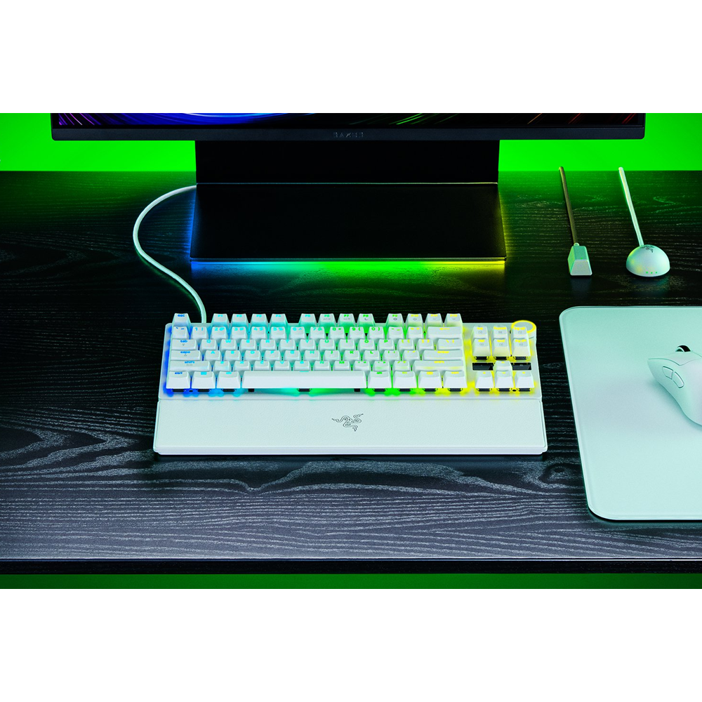 Razer Huntsman V3 Pro Analog Optical Switch 8000Hz RGB Beyaz Kablolu Gaming Klavye