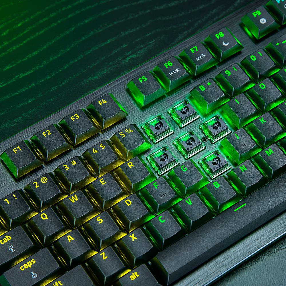 Razer Huntsman V3 Pro Low-Profile Analog Optical Switch 8000Hz RGB Kablolu Gaming Klavye