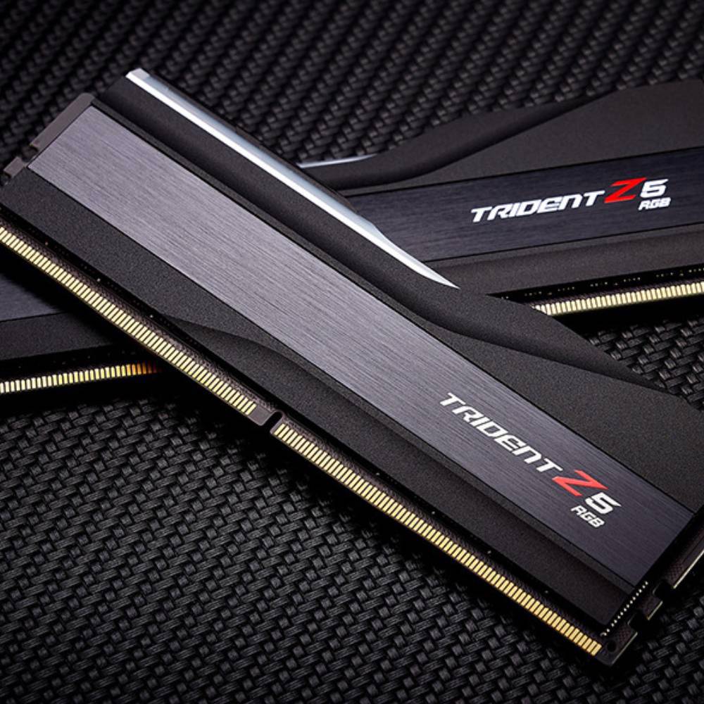 GSKILL 32GB (2x16GB) Trident Z5 RGB 7800MHz CL36 DDR5 1.45V Siyah Dual Kit Ram
