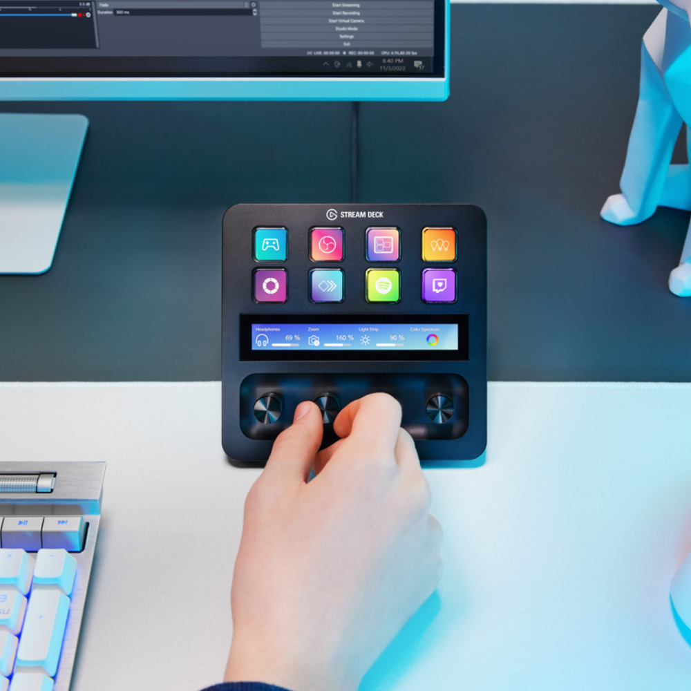 Elgato Stream Deck + Black Edition Yayin Kontrolcüsü | ITOPYA