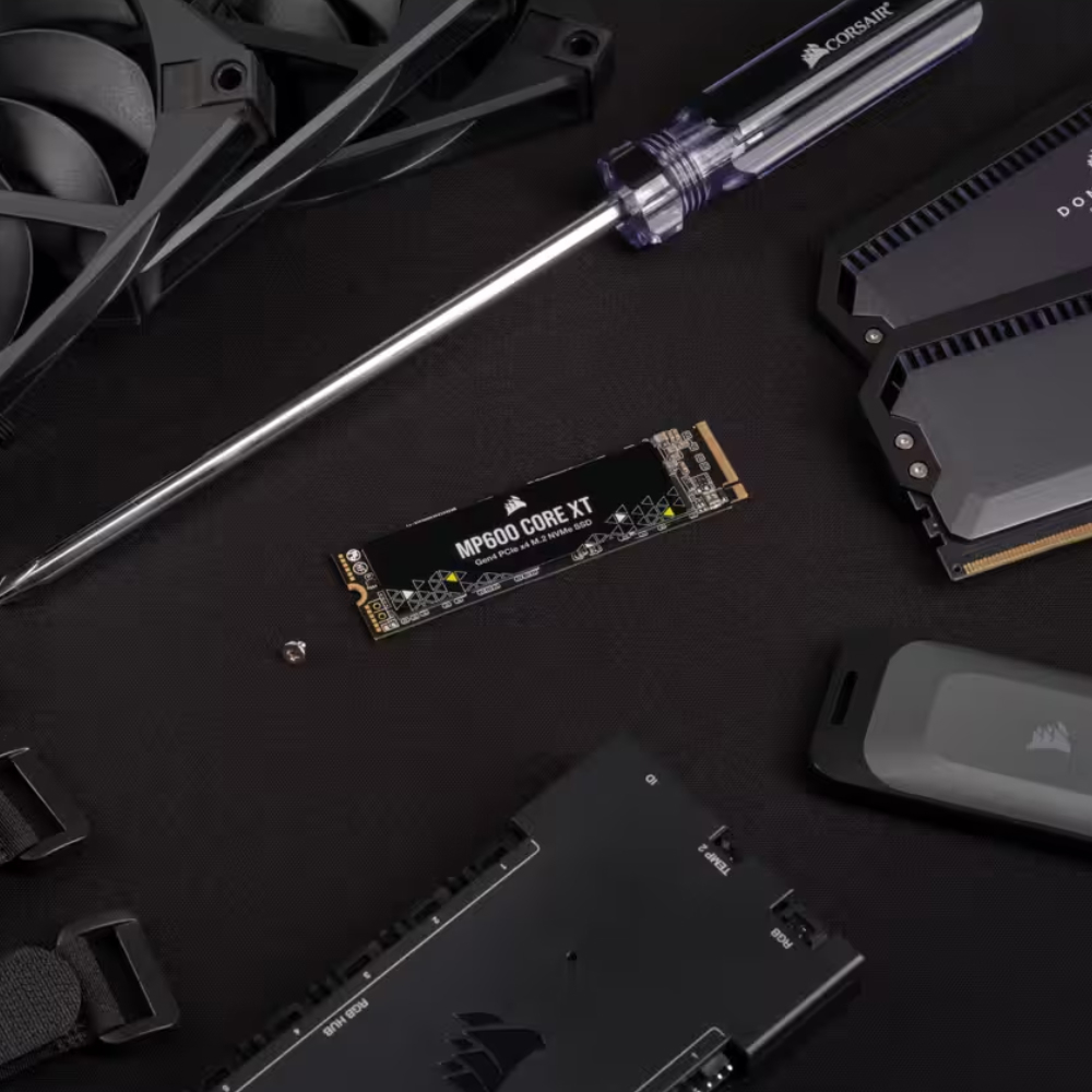 CORSAIR 2TB MP600 CORE XT Gen4 NVMe M.2 2280 SSD (5000MB Okuma / 4400MB Yazma)
