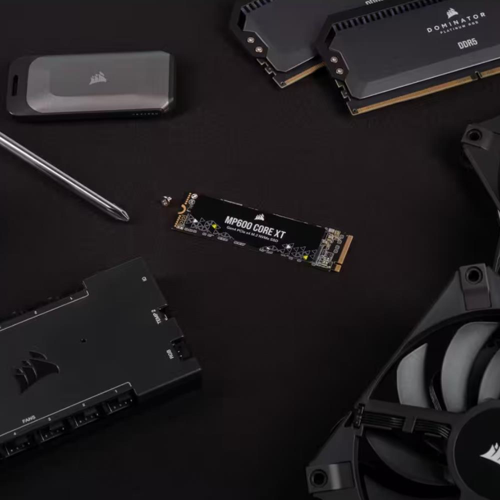 CORSAIR 1TB MP600 CORE XT Gen4 M.2 2280 SSD (5000MB Okuma / 3500MB Yazma) 